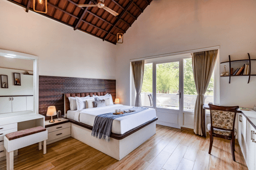 Ramgarh Wild Retreat | Elegant Colonial-Style 2-BHK Villa Amidst the Hills with Private Pool & Garden – 2 bedroom villa in Jaipur, Rajasthan