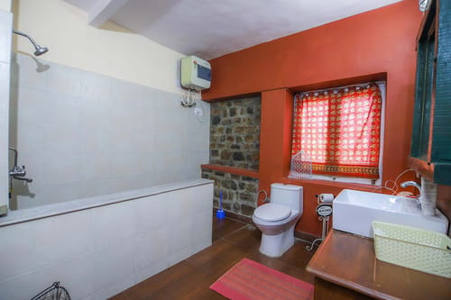 4 Rooms @ Estate 15 – 4 bedroom villa in Bhimtal, Uttarakhand