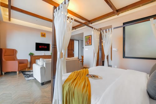 Himalayan Escape Serenica Cottage | 1 Hillside with Bathtub, Kitchenette, Shared Garden, Terrace & Views