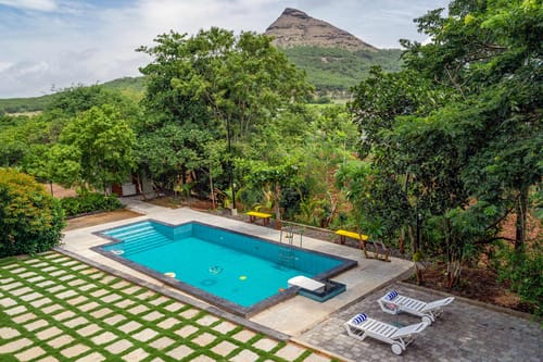 Amber & Mist – 5 bedroom villa in Nashik, Maharashtra