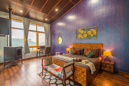 Spirits Unplugged w/ Outdoor Pool – 4 bedroom villa in Shimla, Himachal Pradesh