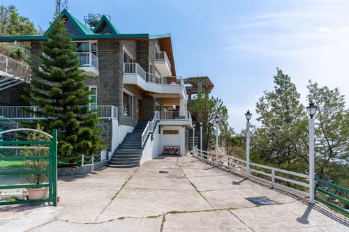 Firelight @ The Rustic Retreat – 2 bedroom villa in Kasauli, Himachal Pradesh