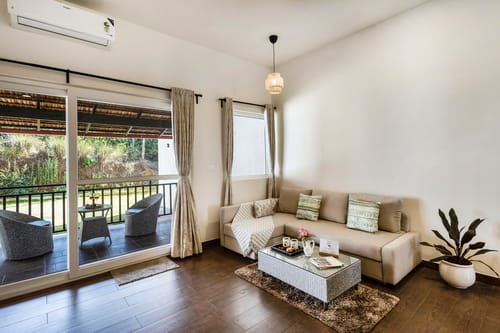 Tranquility | 5-BHK Pet-Friendly Villa With Pool, Jacuzzi, Terrace Sit Out and Garden Area – 5 bedroom villa in Coorg, Karnataka