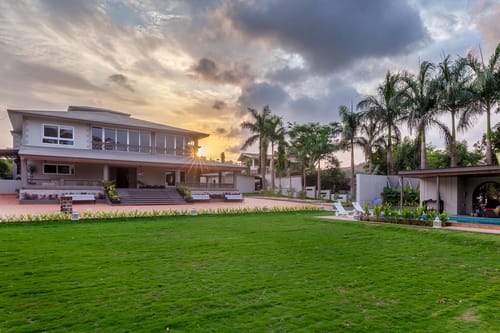 Cinematica @ The CinCin – 4 bedroom villa in Lonavala, Maharashtra