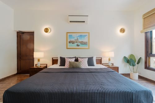 Klook @ Moets Palm Villa – 7 bedroom villa in Gurgaon, Delhi