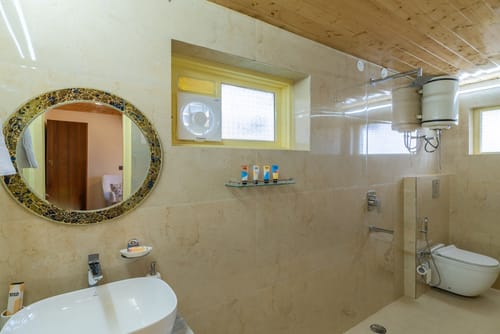 Cloudview Villa – 6 bedroom villa in Mussoorie, Uttarakhand