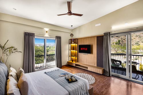 Casa llios | Country-Style 3-BHK Villa with Private pool, Gazebo and Landscaped Garden – 3 bedroom villa in Udaipur, Rajasthan