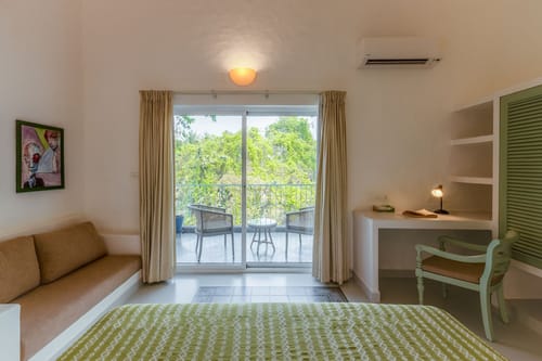 Villa Encanto – 10 bedroom villa in North Goa, Goa