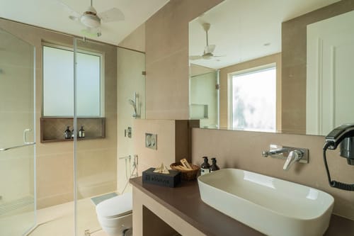 Laguna Camellia | Opulent 4-BHK Getaway Near Popular Beaches With Private Pool, Balcony & Indoor Bar