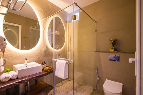 Sirmour Baag Cherry | A Pet-Friendly Cottage With Balcony, Common Garden & Restaurant