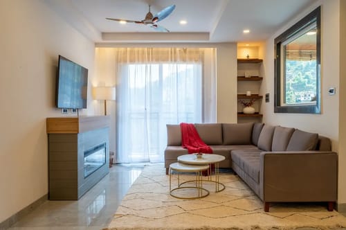 Orophile Paradise | Luxury 2BHK in Shimla – 2 bedroom villa in Shimla, Himachal Pradesh