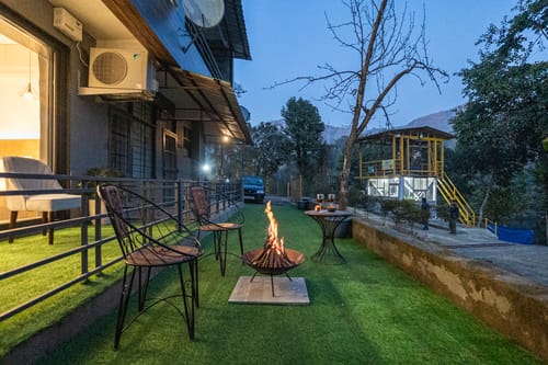 Lakefront Suite | 1- BHK Apartment With Outdoor Sit Out Area – 1 bedroom villa in Bhimtal, Uttarakhand