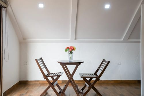 Madhuram Villa | Pet-Friendly 5-BHK Hillside Retreat With Garden & Balcony – 5 bedroom villa in Dehradun, Uttarakhand