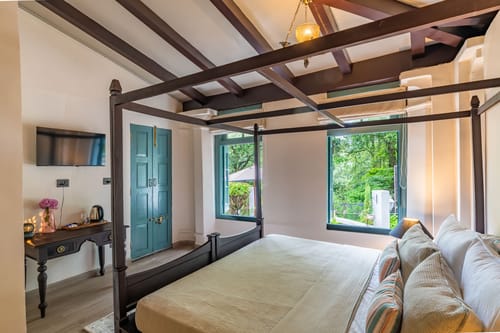 Dove @ The Emily Chalet – 4 bedroom villa in Nainital, Uttarakhand