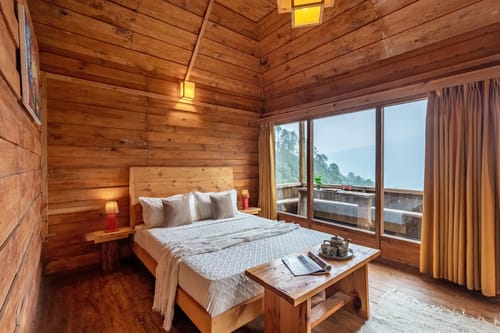 Suro Woodbine Chalet | Pet-friendly Suite With A Balcony, Restaurant & Outdoor Seating – 1 bedroom villa in Shimla, Himachal Pradesh