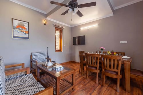 Amara Twilight | Pet-friendly 2-BHK Retreat Near Kainchi Dham With Scenic Views – 2 bedroom villa in Nainital, Uttarakhand