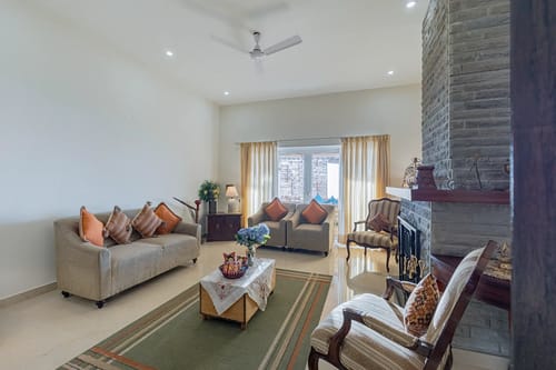 Monte Heights | Tranquil 6-BHK Getaway With Garden, Patio, Gazebo & Scenic Views – 6 bedroom villa in Kasauli, Himachal Pradesh