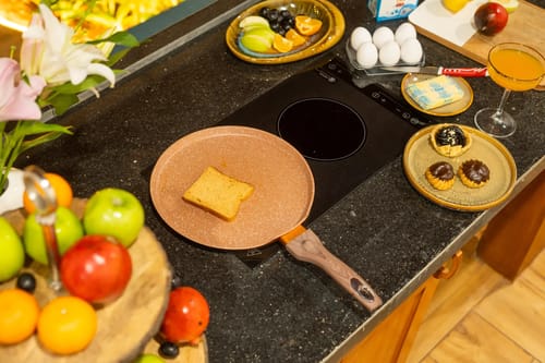 House of Neptune | 1-BHK Boutique Villa | Open Kitchen | Sit-out area | 10 Meters from Ashwem Beach