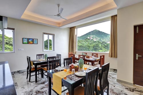 Dale @ Tryst with Valleys – 5 bedroom villa in Udaipur, Rajasthan