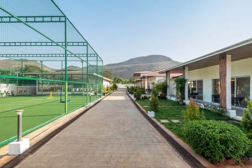 Room 4@The Grand Ten-Cottages – 1 bedroom villa in Karjat, Maharashtra
