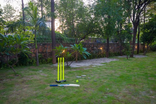 Varsha Greens | A 4-BHK Retreat on 0.8-Acre Land with Private Pool, Lush Garden & Outdoor Patios – 4 bedroom villa in Delhi Ncr, Delhi