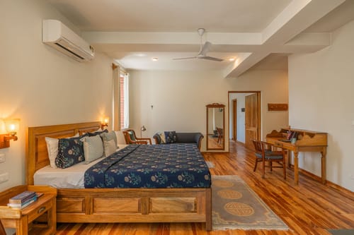 Shamrock Riverfront – 5 bedroom villa in Manali, Himachal pradesh