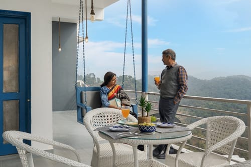 Cloudcatcher | 4-BHK Pet-Friendly Villa With Outdoor Seating & Valley View – 4 bedroom villa in Kasauli, Himachal Pradesh