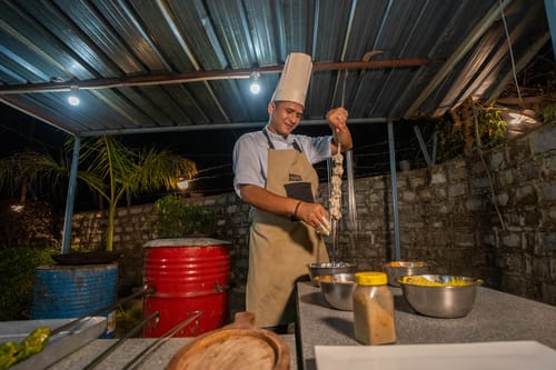 Oak @ Corbett Calling