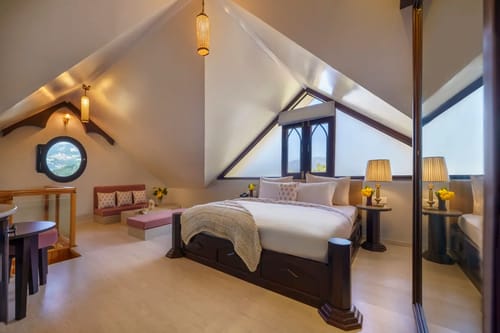 Willowdale ~ Duplex Suite – 4 bedroom villa in Bhimtal, Uttarakhand