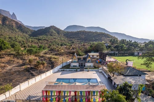 The Rising Sun – 6 bedroom villa in Karjat, Maharashtra