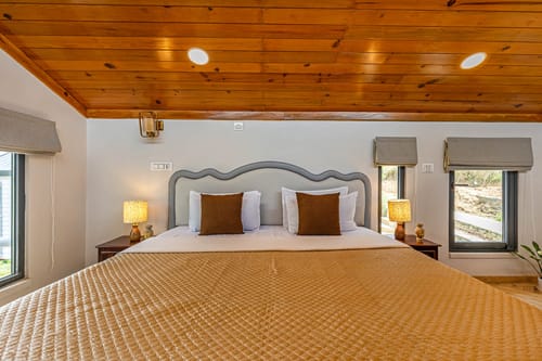 Cujo's Haus – 5 bedroom villa in Mukteshwar, Uttarakhand