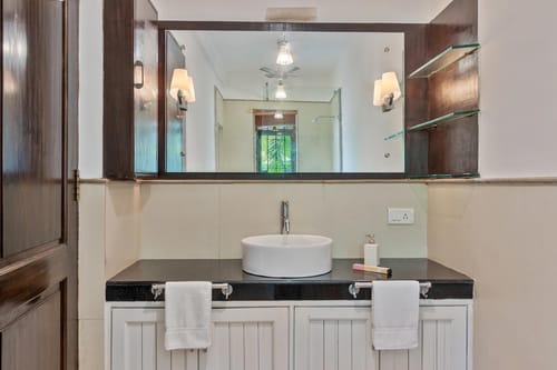 Vintage Hideaway – 4 bedroom villa in North Goa, Goa