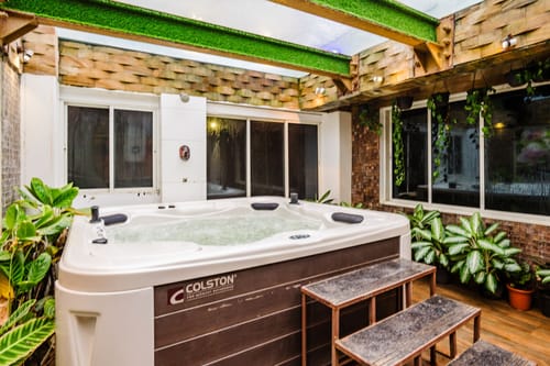 Ayur Kutir | 9-BHK Retreat With Private Pool, Glass Pool, Garden, Gazebo, Jacuzzi & Spa room