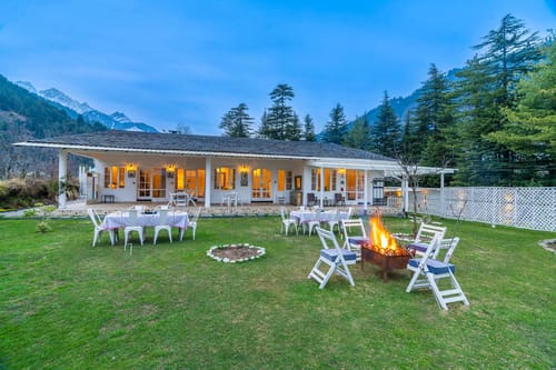 Splendour @ Ekaa House – 2 bedroom villa in Manali, Himachal Pradesh