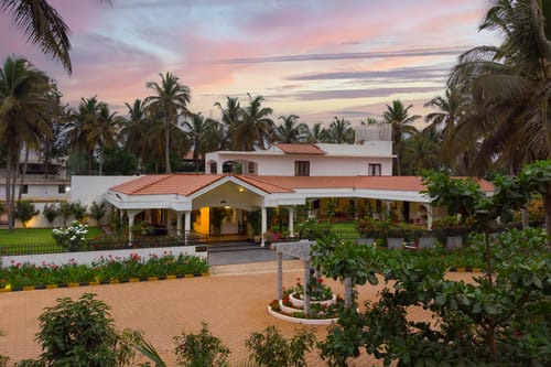 Lily @ Silver Oak Farm – 1 bedroom villa in Bangalore, Karnataka