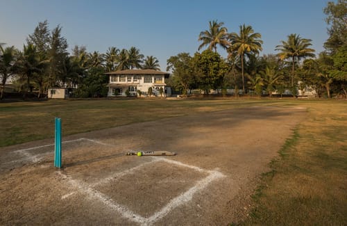 Casa Blanca – 4 bedroom villa in Karjat, Maharashtra