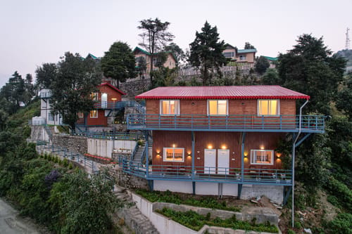 The Urban Escape Solace | 1 Deluxe Room With Hill Views – 1 bedroom villa in Bhimtal, Uttarakhand