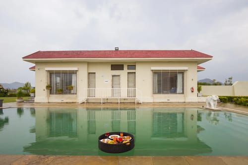 Shourya Celesta | Charming Hilltop 3-BHK Villa With Private Pool, Garden & Terrace – 3 bedroom villa in Udaipur, Rajasthan