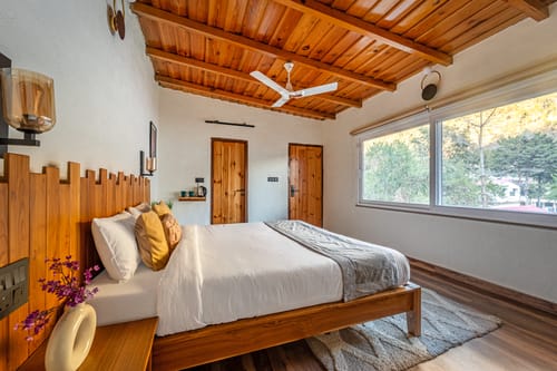 Casa Gaula | 4-BHK Cottage with  Lawn and Outdoor Sit-Out | 20 mins away from Bhimtal Lake – 4 bedroom villa in Bhimtal, Uttarakhand