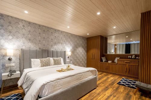 Nau Nabh Cottage – 6 bedroom villa in Shimla, Himachal Pradesh