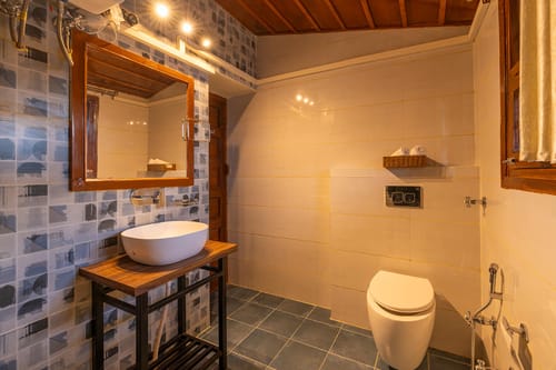 Ornate @ Juneo Orchards – 2 bedroom villa in Kasauli, Himachal Pradesh
