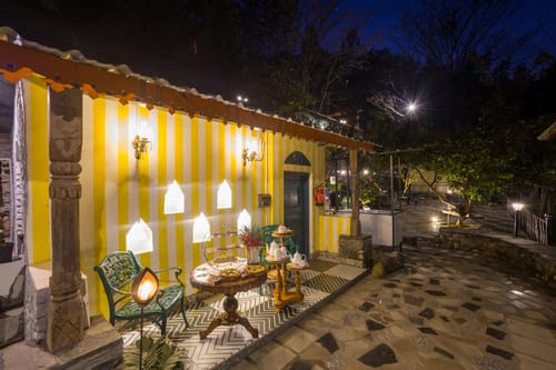Zephyr Sierra | 2-BHK Hillside Villa With Common Pool, Gym & Restro – 2 bedroom villa in Mussoorie, Uttarakhand