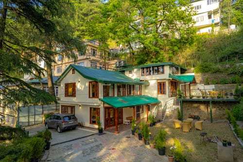 Alder @ Driftwood Cottage – 3 bedroom villa in Shimla, Himachal Pradesh