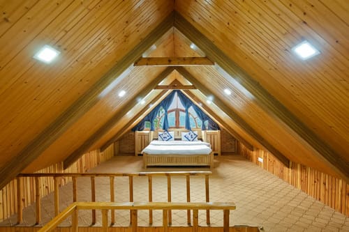 Oakwood Cottage – 2 bedroom villa in Shimla, Himachal Pradesh