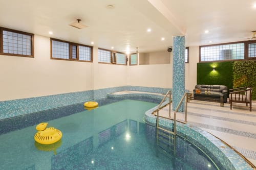 Lily @ The Magnolia Farm w/ Indoor Pool & Jacuzzi