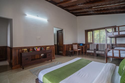 Leopard Trails Duplex | Hillside 2-Room Retreat with Orchard, Kitchen & Sit-out Areas – 2 bedroom villa in Nainital, Uttarakhand