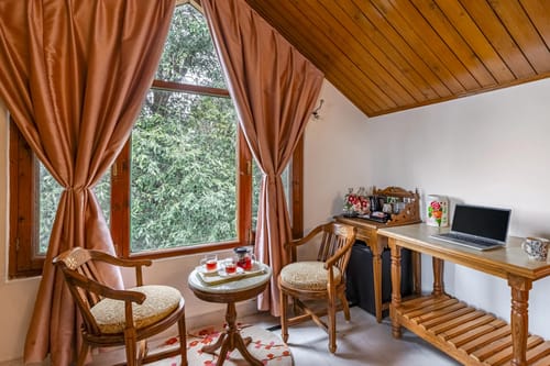 Meridian Oaks Estate | Lounge Areas | Outdoor Area With Hill Views – 1 bedroom villa in Shimla, Himachal Pradesh