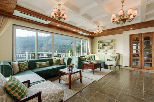 Summit @ The Mohru Estate - Chail w/ Heated Pool – 4 bedroom villa in Shimla, Himachal Pradesh
