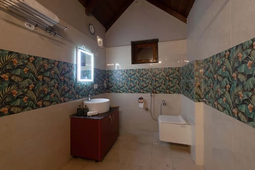 Amara Dawn | 4-BHK | Near Nainital Lake | Hill Views | Pet friendly  – 4 bedroom villa in Nainital, Uttarakhand