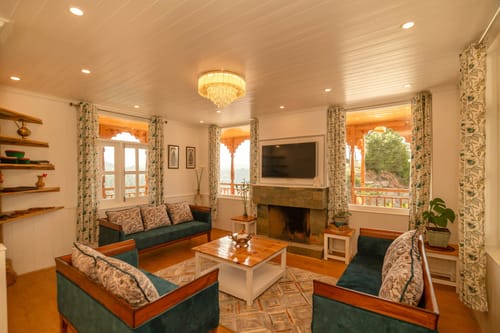 Peak @ The Theog Altair – 3 bedroom villa in Shimla, Himachal Pradesh